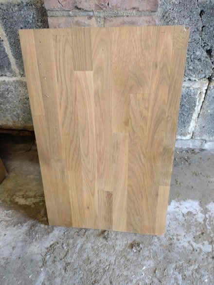 Photo of free 30x50cm oak work surface cut off (Addiscombe CR0) #1