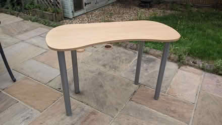 Photo of free Desk (Horndean PO8) #1