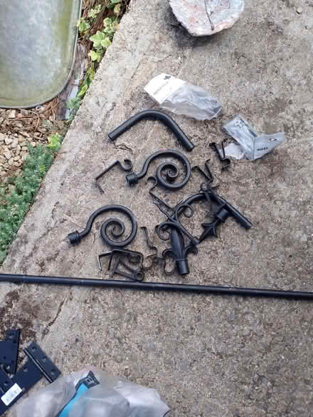 Photo of free Curtain rail bits (Barry) #1