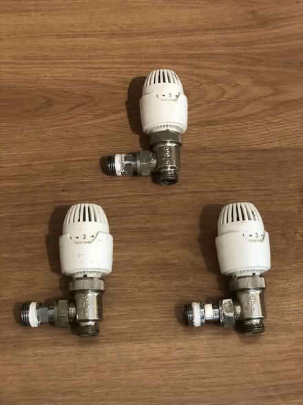 Photo of free 3 thermostatic radiator valves (TRV) (Central Liverpool L1) #1