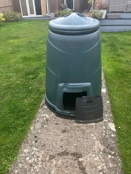 Photo of free Compost Bin (Stow-on-the-Wold GL54) #3