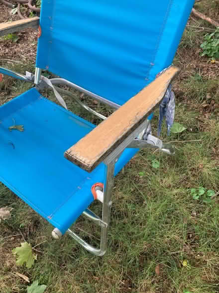 Photo of free Beach chair (Middletown) #4