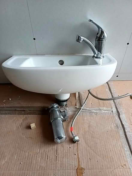 Photo of free Cloakroom hand basin with trap & tap (Sockbridge CA10) #1