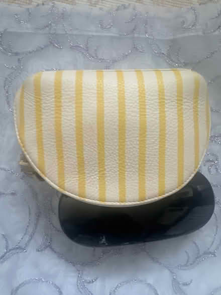 Photo of free Glasses case&make up bag (East dulwich SE22) #3