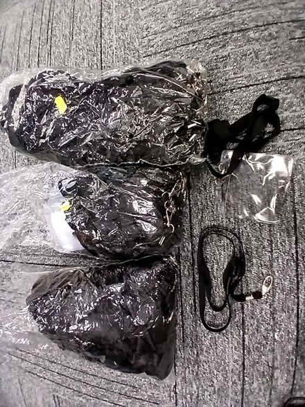 Photo of free Lots of black lanyards (Albert Park M20) #1