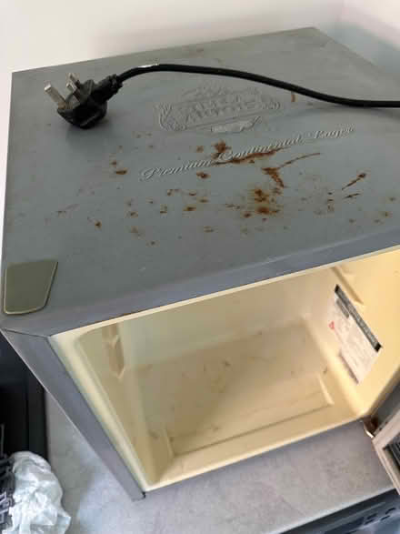 Photo of free Beer fridge (Ramsden Bellhouse SS12) #4