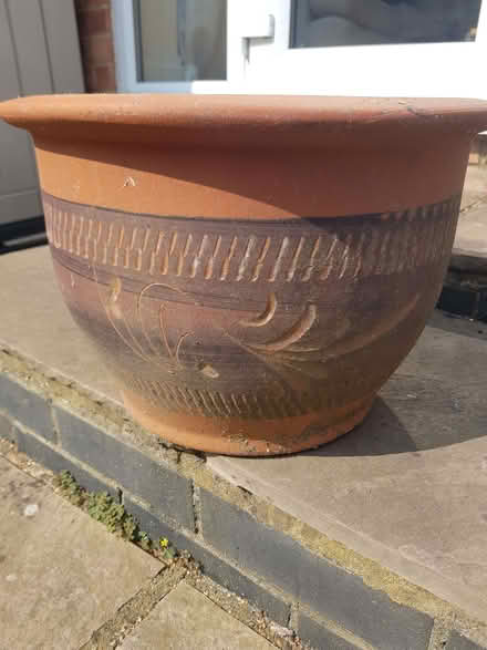 Photo of free Earthenware plant pot (Townsend AL3) #1