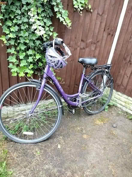 Photo of free Dawes bike (Barnard's Green WR14) #1