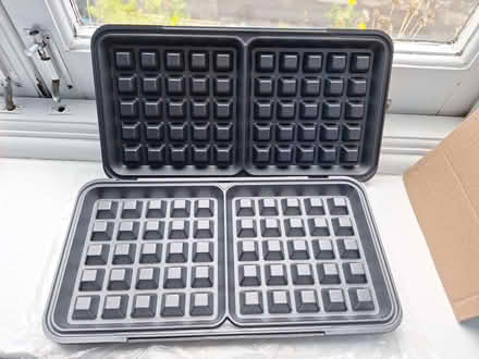 Photo of free Spare waffle and panini plates (Bathwick) #1