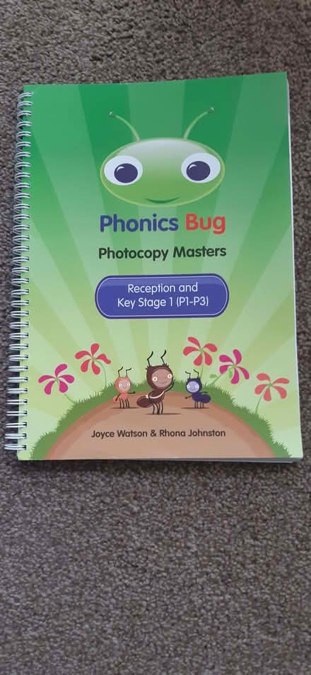 Photo of free Phonics bug photocopy book (Olive Mount L15) #2