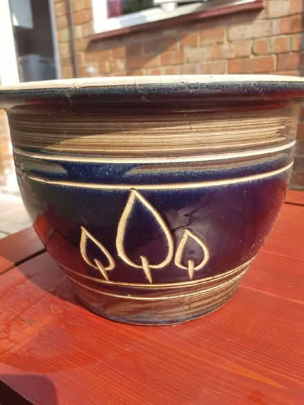 Photo of free Ceramic pot in blue (Townsend AL3) #1