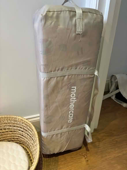 Photo of free Mothercare Travel Cot /Moses Basket (TW9) #1