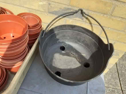 Photo of free Plastic Flower Pots, Saucers And Planters (CT11) #2