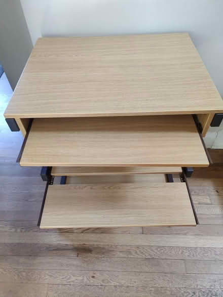 Photo of free Computer desk (Friern Barnet, N11) #2