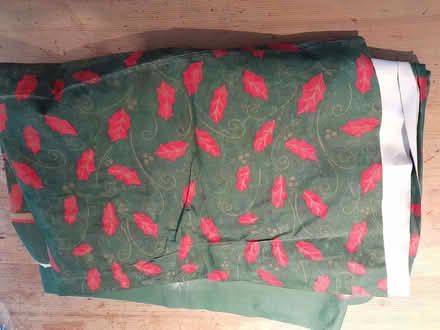 Photo of free Christmas tablecloths (Upper Hill HR6) #1