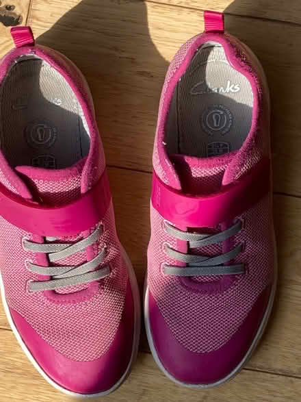 Photo of free Clarks trainers 2.5f (Beckenham BR3) #3