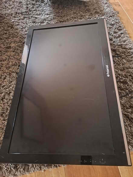 Photo of free Polaroid 32" TV (Kingswinford) #1