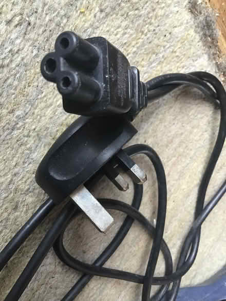 Photo of free Computer/Screen/Printer/Hifi Mains Lead (Riverdene RG21) #1