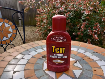 Photo of free T-Cut metallic colour restorer - half bottle (Cashes Green GL5) #1