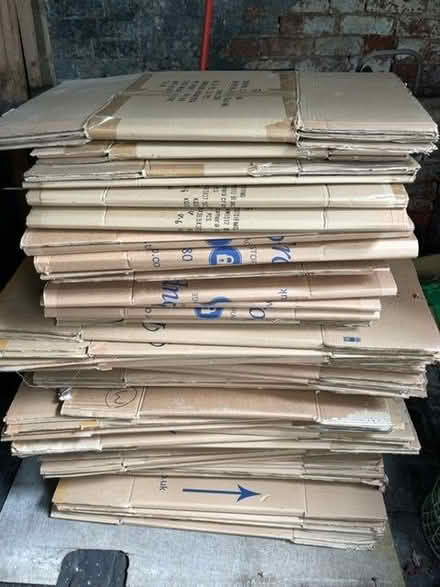 Photo of free Cartoon boxes (Chad Valley B15) #1