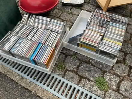 Photo of free LOTS of CDs! (Charlton OX12) #1