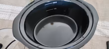 Photo of free Slow Cooker (NW6 6AH) #2