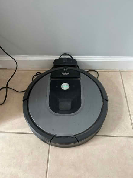 Photo of free roomba (Highland mills ny) #1
