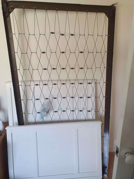 Photo of free Bed 180cm long wood/metal (Croham CR2) #1