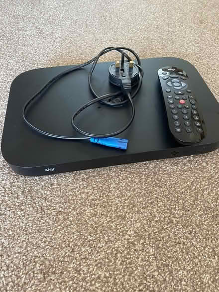 Photo of free Sky Q box + remote (Galleywood CM2) #2