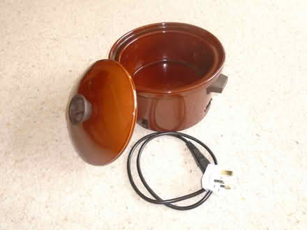 Photo of free Slow Cooker (Purley CR2) #2