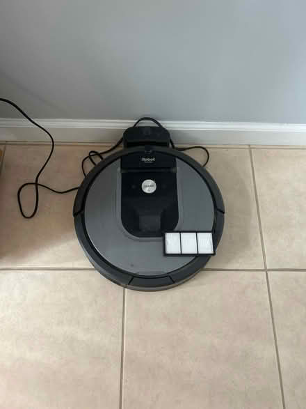 Photo of free roomba (Highland mills ny) #2