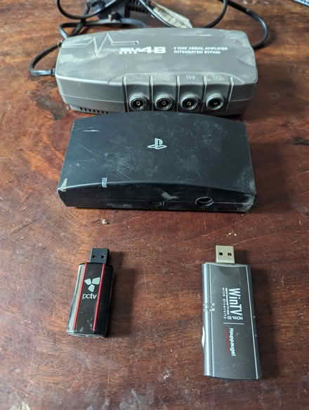 Photo of free Usb Freeview tuners and RF amplifier (Brasenose OX11) #1