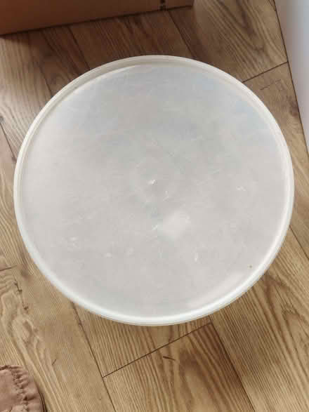 Photo of free Large cake container (Wall's Quarry GL5) #1