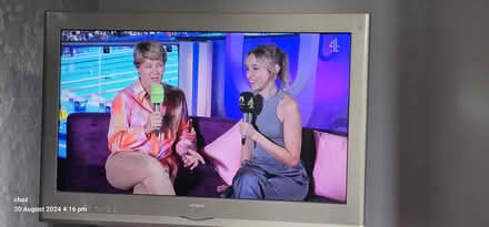Photo of free 32in TV (South harting petersfield) #1