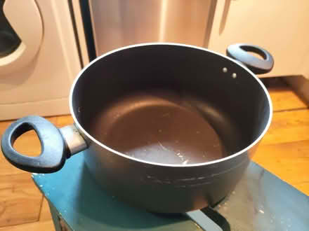 Photo of free Pots and pans (Burntisland KY3) #3