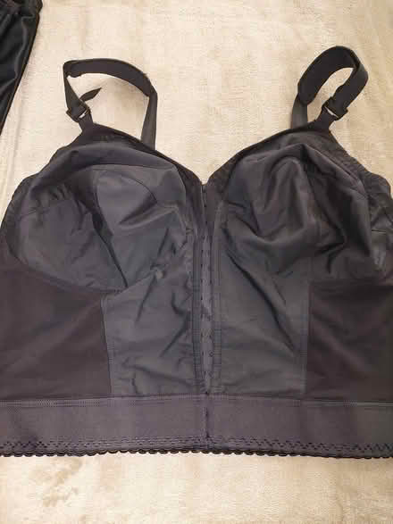 Photo of free 2 Front-closing Bras (94015) #1
