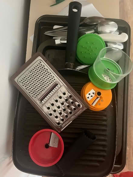 Photo of free Kitchen bits and pieces (Penny lane L18) #1