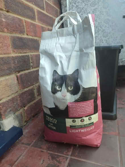 Photo of free Cat litter (WD23 Bushey) #1