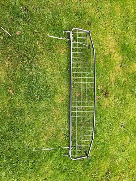 Photo of free Dog guard 2015 Landrover (Trelowth , St Austell) #1