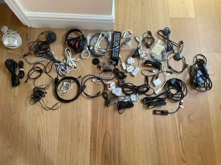 Photo of free Assorted cables (Huntingdon Rd & Storey's Way) #1