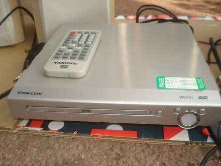 Photo of free Music centre & DVD player (Barming ME16) #4