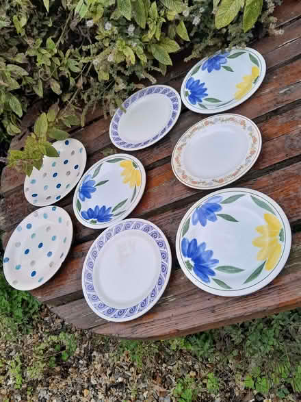 Photo of free Multiple items (Upper Hill HR6) #4