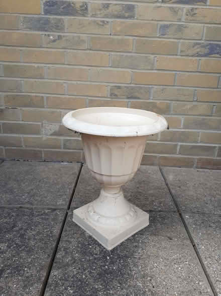 Photo of free Planter (CT11) #1