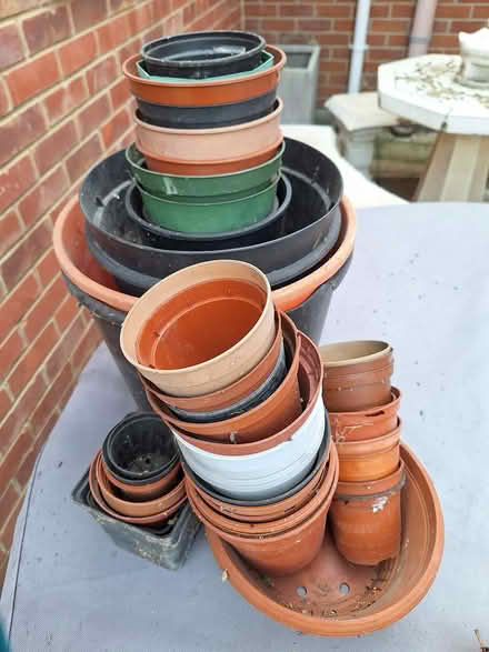Photo of free Various plastic plant pots (Etchilhampton, Devizes SN10 3) #1