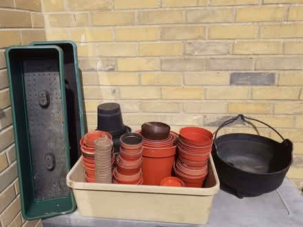 Photo of free Plastic Flower Pots, Saucers And Planters (CT11) #1