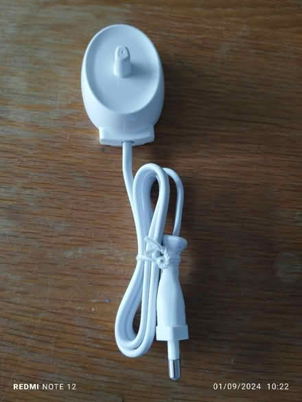 Photo of free Braun Oral b charger (TN21 Heathfield) #1