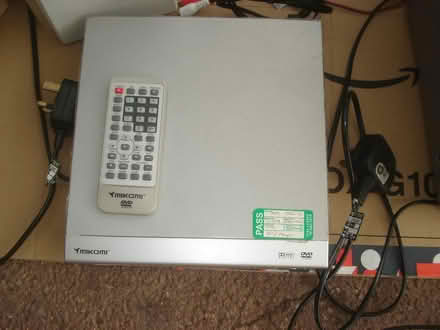 Photo of free Music centre & DVD player (Barming ME16) #3