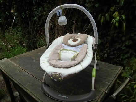 Photo of free baby chair (HR1) #1