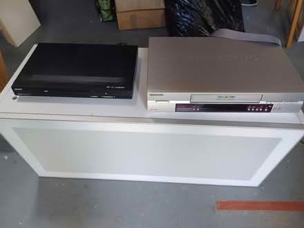 Photo of free DVD and video players (Hampton) #1