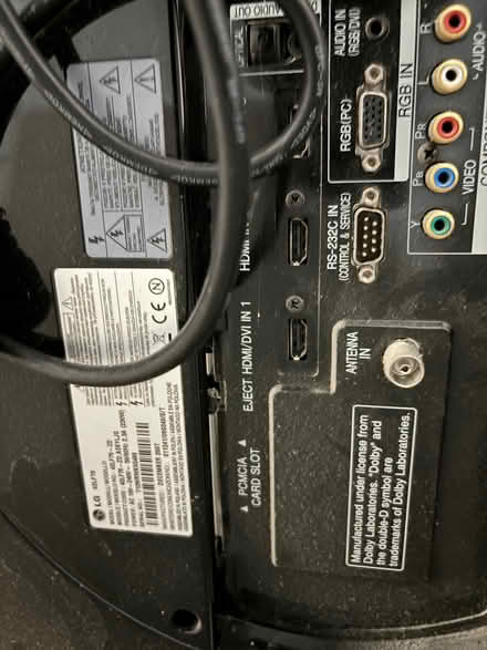 Photo of free TV (Walton-on-Thames KT12) #1